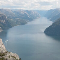 15b Uitzicht op de Lysefjord