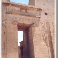 medium_Horus tempel in Edfu